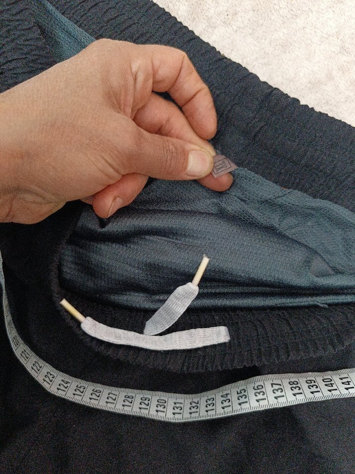 Erkek Siyah Midi Boy Rahat Kesim Şort - Görsel 4