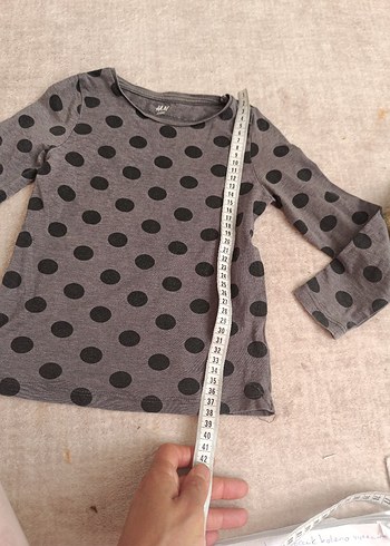 Gri Puantiyeli Kız Çocuk Uzun Kollu Tişört - Görsel 2