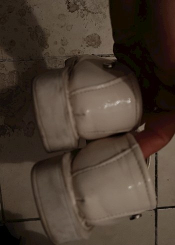 Kız Çocuk Beyaz Tokalı Loafer Ayakkabı - Görsel 5