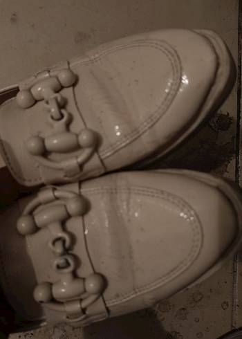 Kız Çocuk Beyaz Tokalı Loafer Ayakkabı - Görsel 4