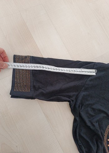 Pul Detaylı Siyah Mini Kadın Bluz - Görsel 7