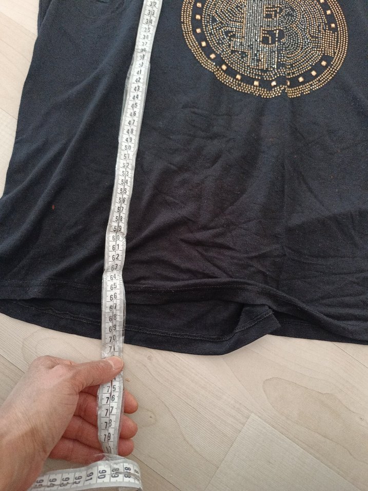 Pul Detaylı Siyah Mini Kadın Bluz - Görsel 3