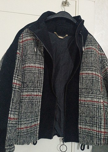 Gri Ekose Desenli Yumuşak Kumaşlı Kadın Ceket - Görsel 2