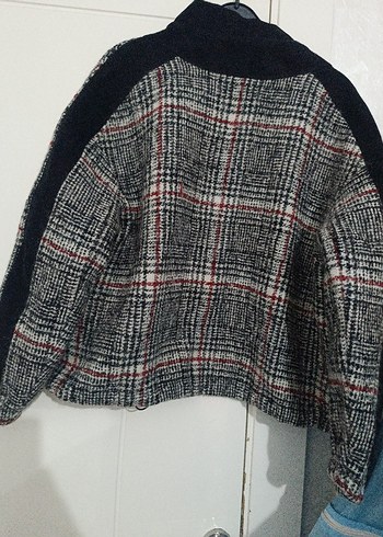 Gri Ekose Desenli Yumuşak Kumaşlı Kadın Ceket - Görsel 4