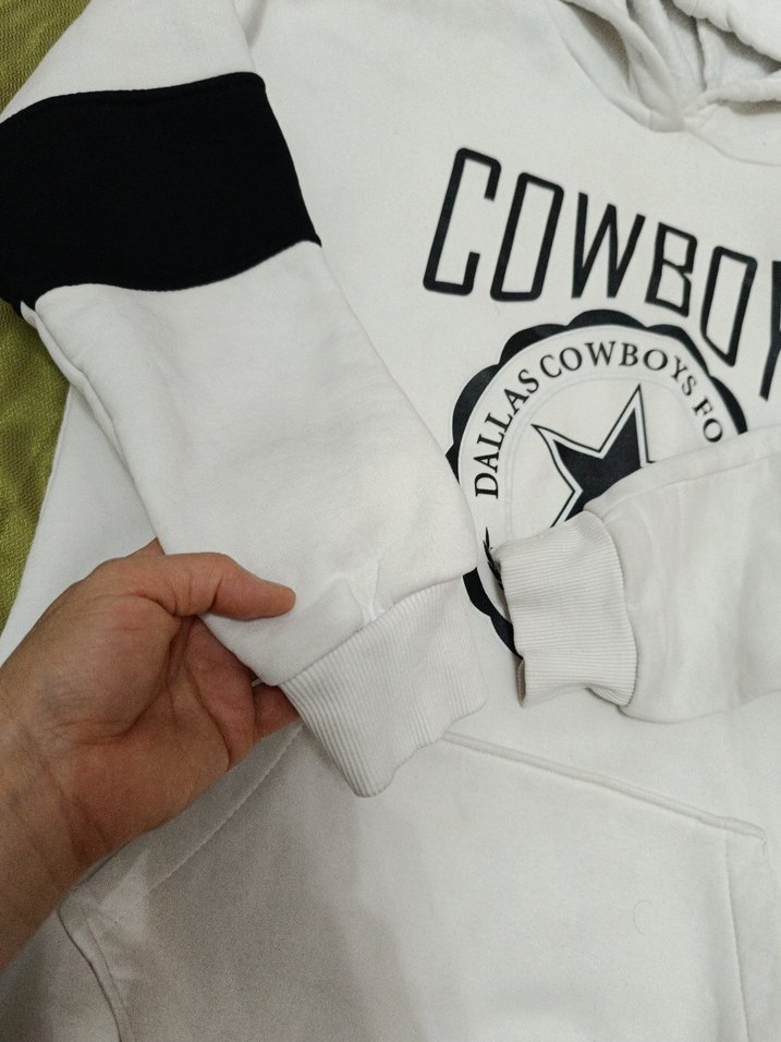 Beyaz Baskılı Kapüşonlu Kadın Sweatshirt - Görsel 5