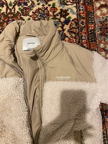 BERSHKA MONT