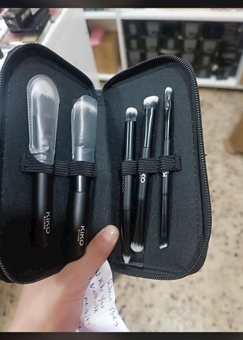 Kiko KIKO Milano Gri Çift Taraflı Cep Aynası