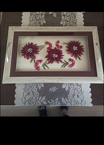 Diğer El emeği nakışlı tepsi