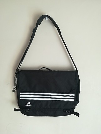 Adidas Laptop Cantasi Adidas Laptop / İpad Çantası %20 İndirimli - Gardrops