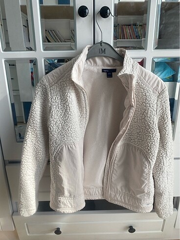 GAP sweat