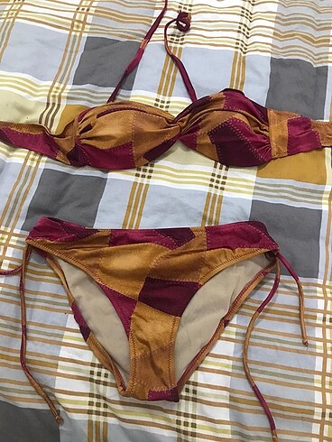 Renkli Bikini