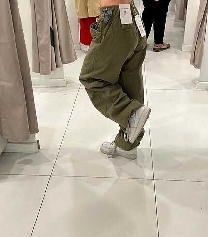 s Beden haki Renk Bershka paraşüt pantolon