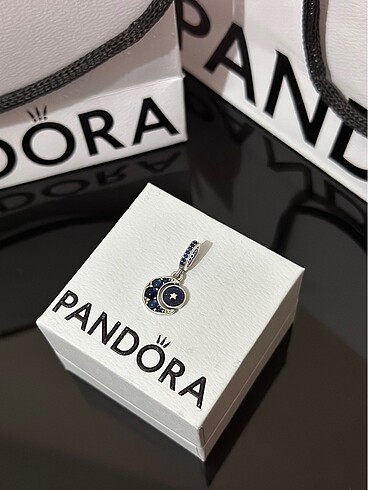 Pandora Işıltılı Ay Dönen Sallantılı Charm