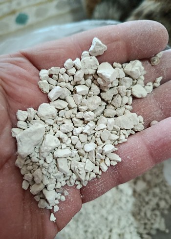 Saksı için iki renk pomza taşı - Görsel 5