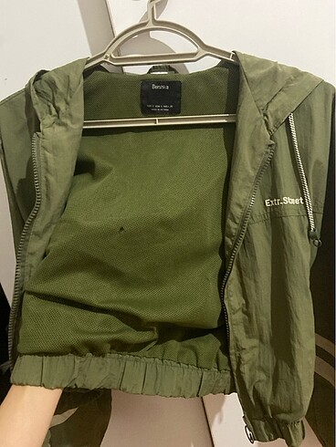 Bershka Yağmurluk ceket üst