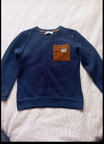 Sweatshirt 
