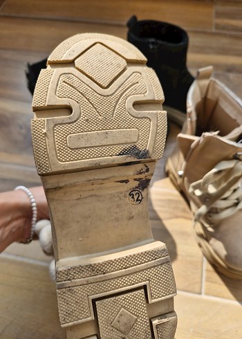 Bej Süet Kadın Yüksek Topuklu Bot - Görsel 3