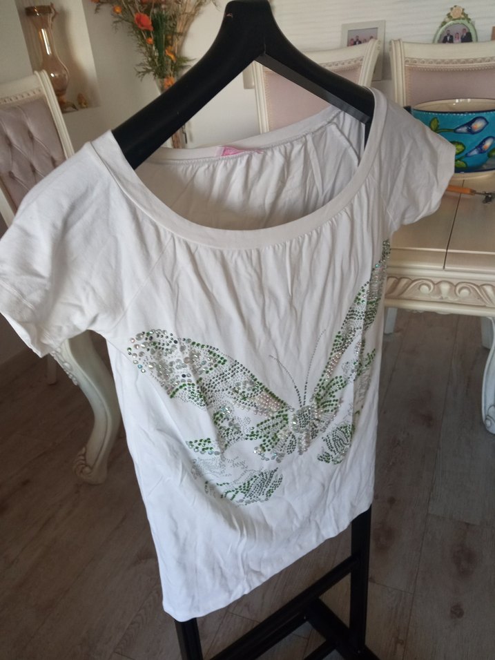 kayık yaka onu işlemeli tişört - Görsel 4