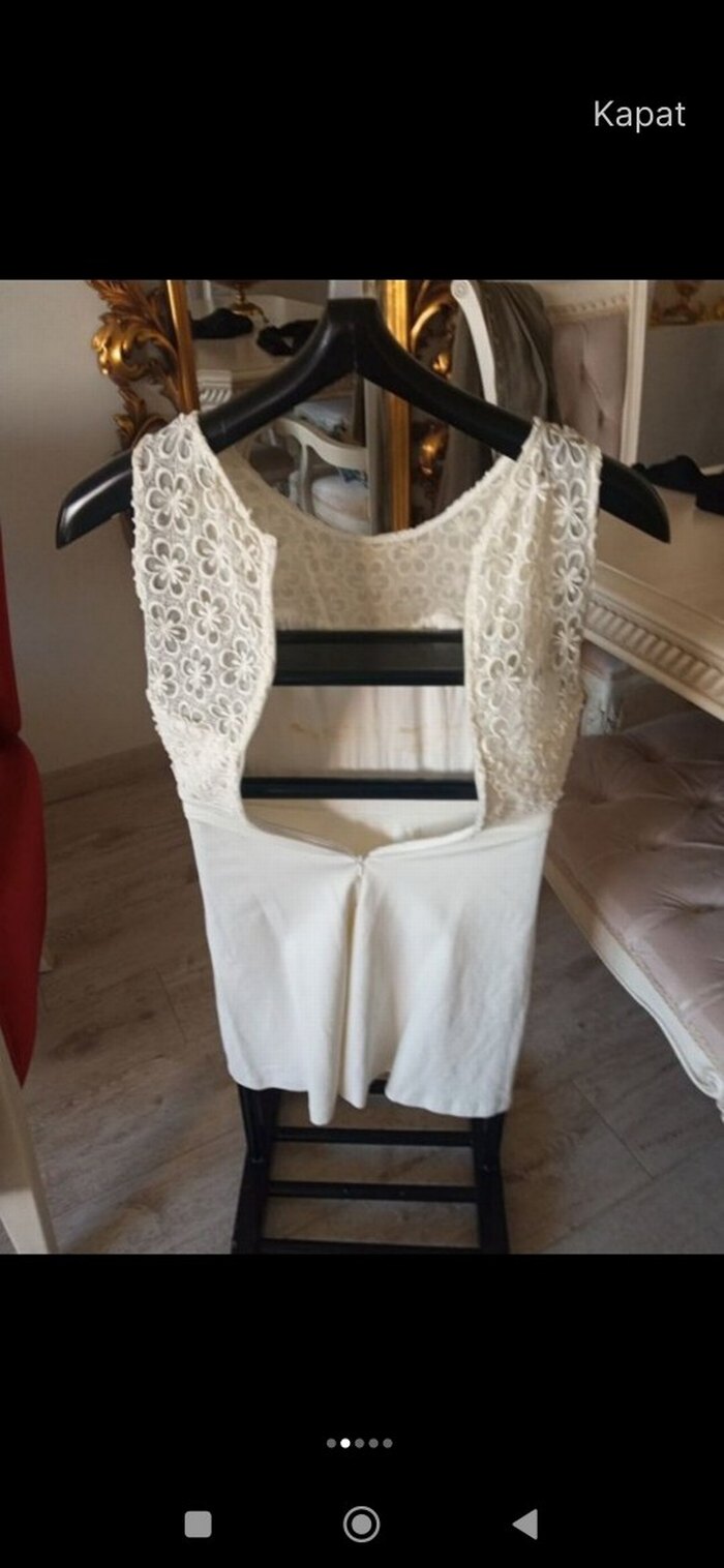 Beyaz Dantel Detaylı Kolsuz Mini Elbise - Görsel 3