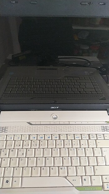 Beden Renk Laptop