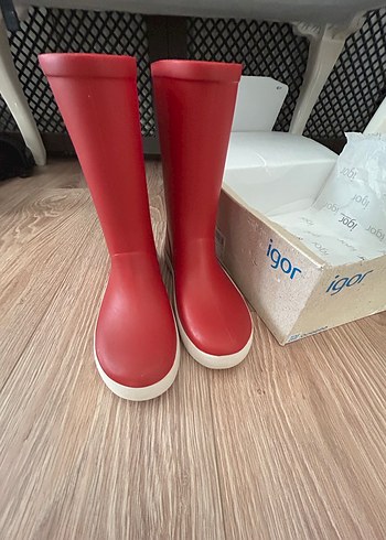 33 numara IGOR Kız YAĞMUR BOTU - Görsel 3