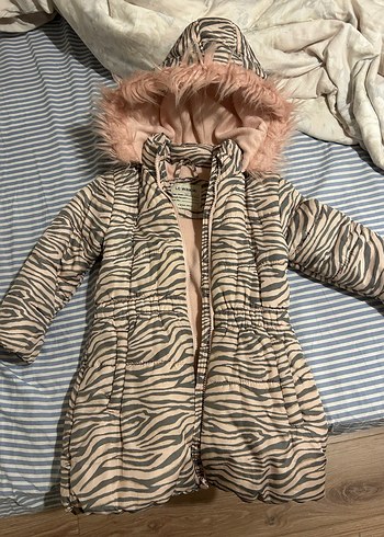 YENİ GİBİ Kız Çocuk  Kürklü Mont - Görsel 2