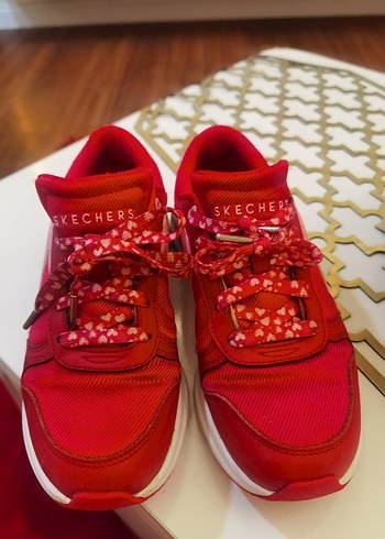 Skechers ürünü