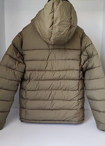 s Beden Pull bear ORJİNAL şişme mont haki.