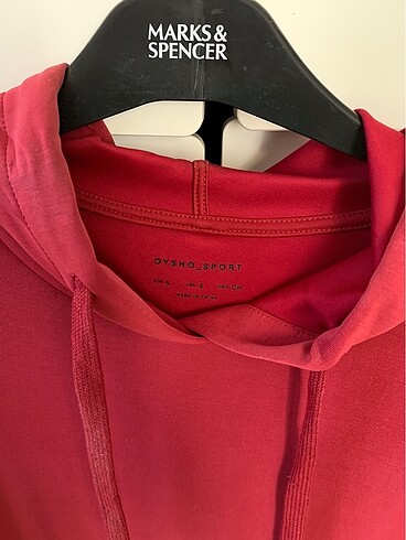 s Beden Oysho sweatshirt