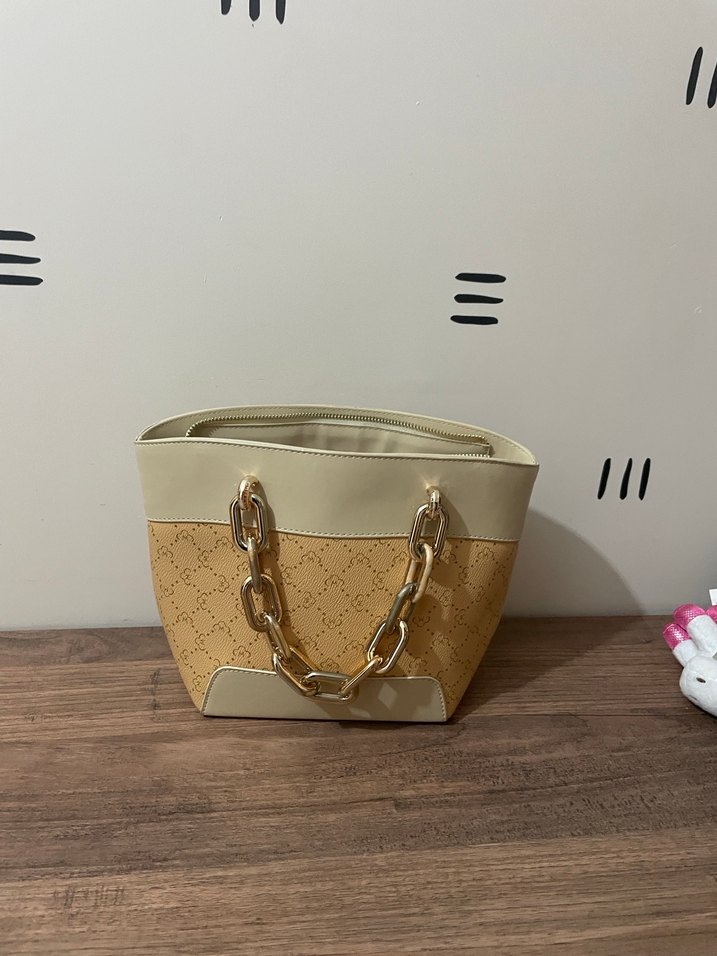 Bej Deri Zincir Detaylı Kadın Çanta - Görsel 2