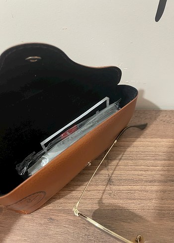 Kahverengi Metal Çerçeveli Kadın Güneş Gözlüğü - Görsel 4