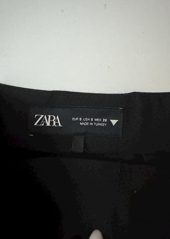 Zara Siyah Pilili Midi Etek