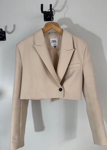 Bej Düğmeli Kadın Blazer Ceket