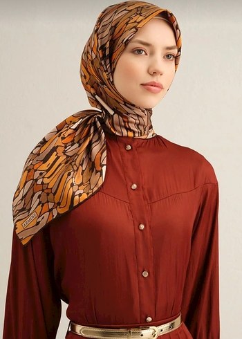  Beden camel Renk ARMİNE SURA İPEK EŞARP 9335-81