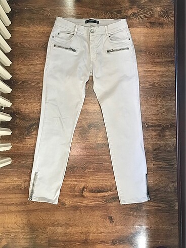 Mango Biker pantolon Taş rengi