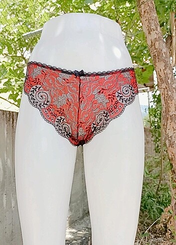 Bayan iç giyim