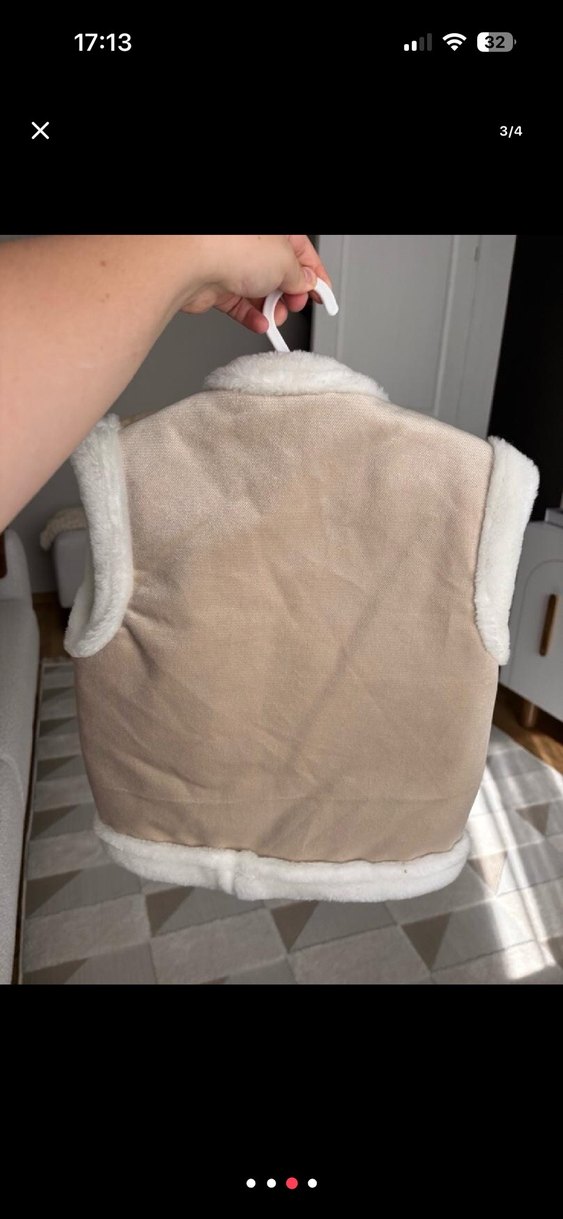 Beyaz Kürklü Yelek - Görsel 3