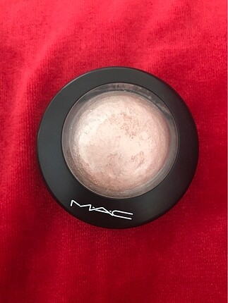 Mac soft and gentle aydınlatıcı