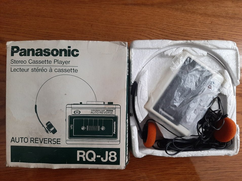 Panasonic RQ-J8 Auto Reverse  Kutulu Vintage Walkman  Full Set - Görsel 2