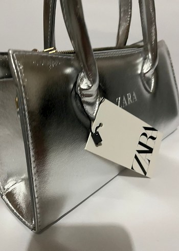 Zara Gri Deri Fermuarlı Kadın Çanta
