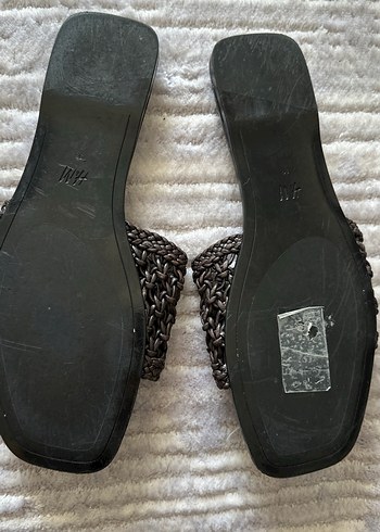 H&M Kahverengi Örgü Detaylı Kadın Terlik