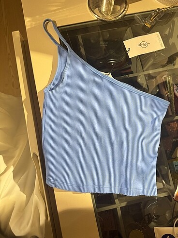 stradivarius crop