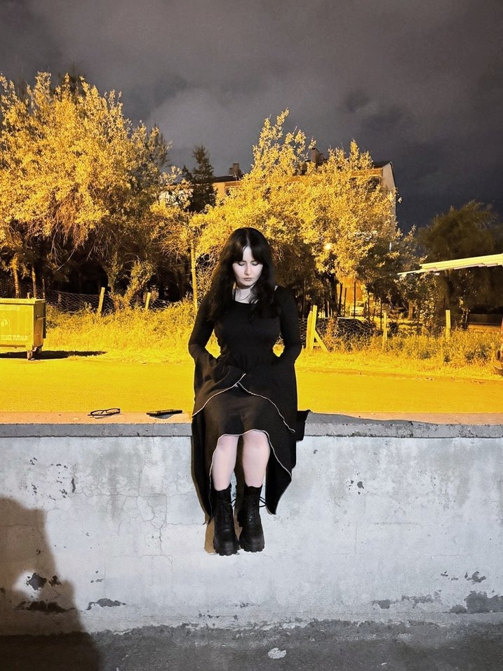 Siyah Gotik Elbise - Görsel 3