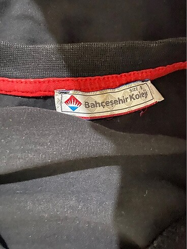 s Beden Kız Lise Bahçeşehir Koleji Siyah Tişört(S)