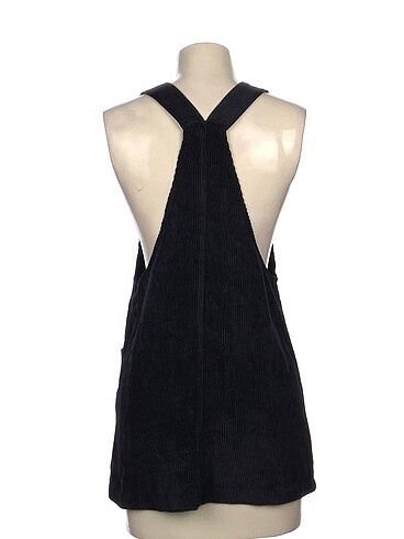 m Beden Pull and Bear Kısa Salopet %70 İndirimli.