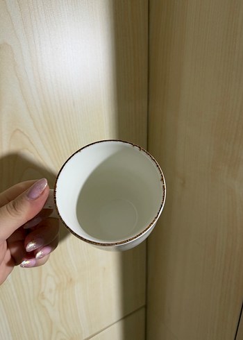 Beyaz Seramik Desenli Kupa - Görsel 2