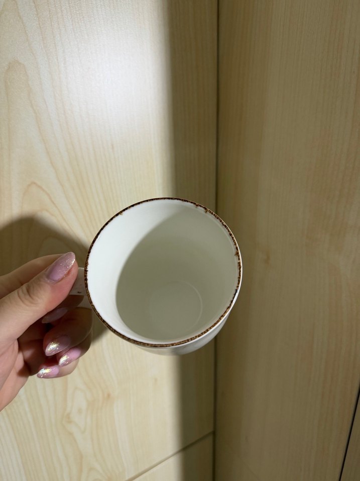 Beyaz Seramik Desenli Kupa - Görsel 2