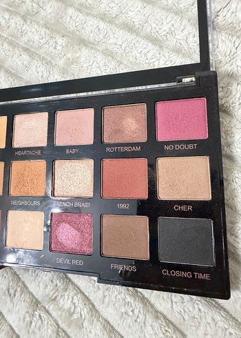 Revolution Pro Göz Farı Paleti - Koyu Tonlar - Görsel 4