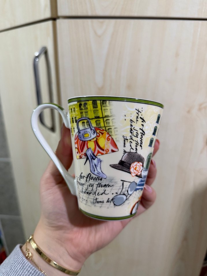 Renkli Desenli Kahve Fincanı - Görsel 4