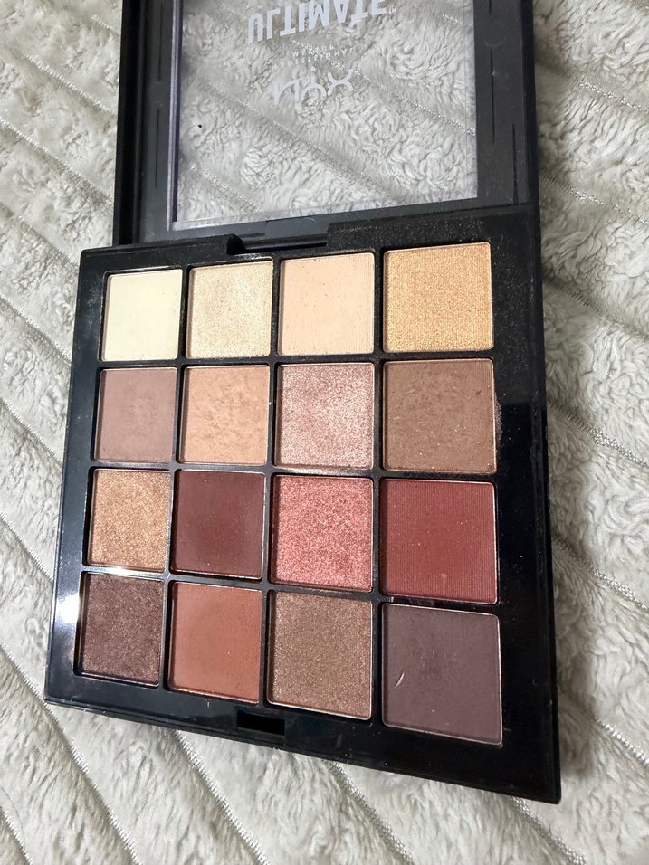 Çok Renkli Göz Farı Paleti - Görsel 2